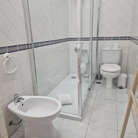 Avenida Terrace Apartment *