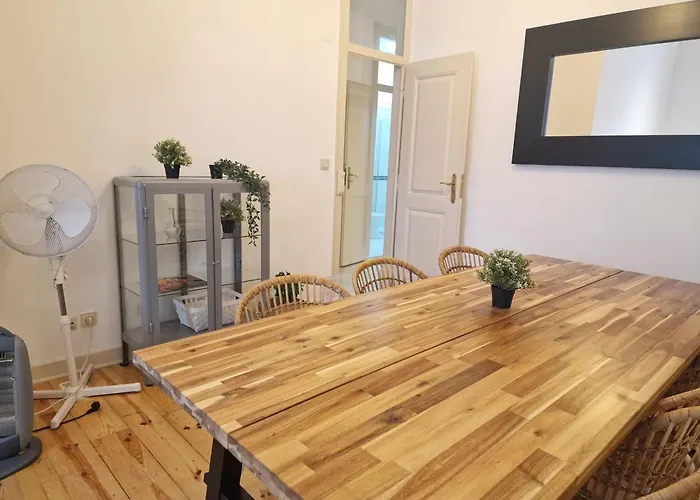 Avenida Terrace * Лиссабон