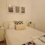 Avenida Terrace דירה