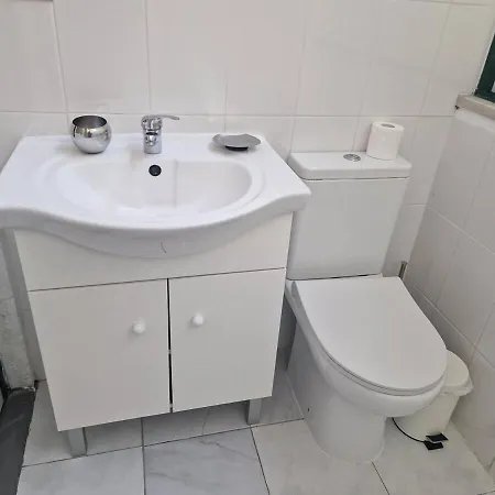 Avenida Terrace * Lisbona